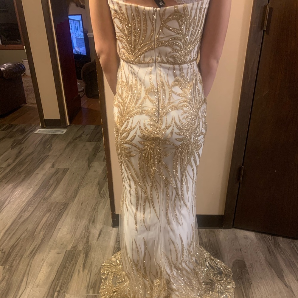 Tight prom dress - Picture 3 of 3